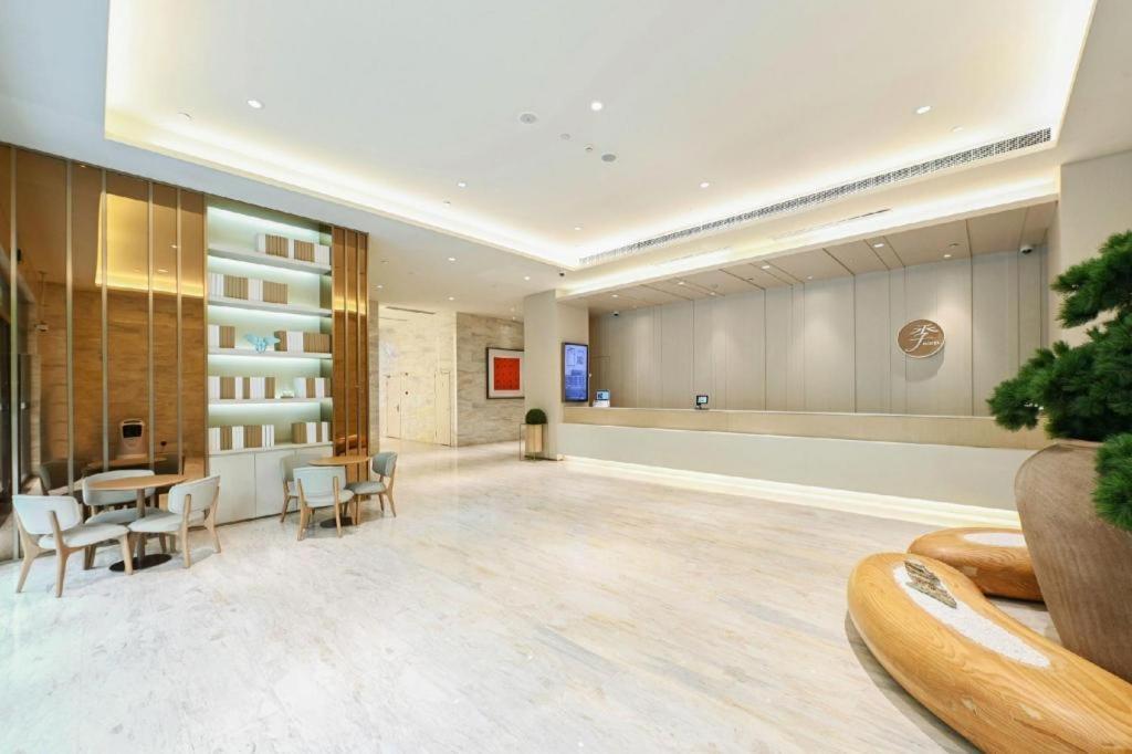Ji Hotel Shanghai Hongqiao Yan'An XI Road Ngoại thất bức ảnh
